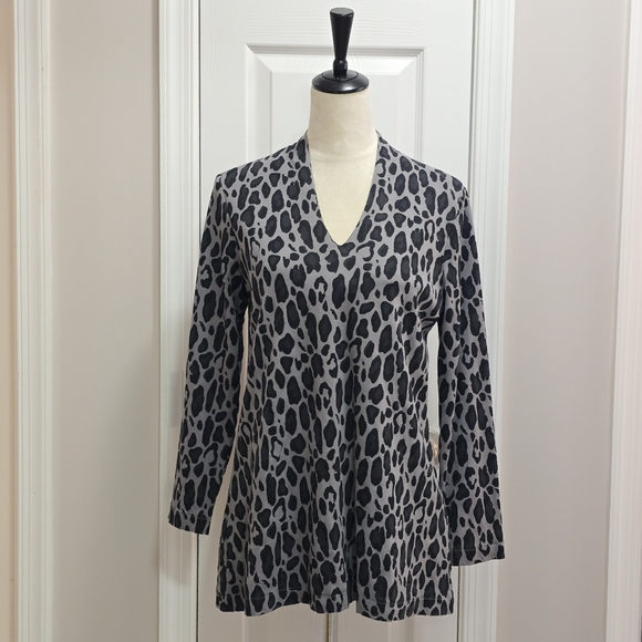 Chicos 1 (medium) Leopard print tunic top. NWOT - Picture 1 of 10